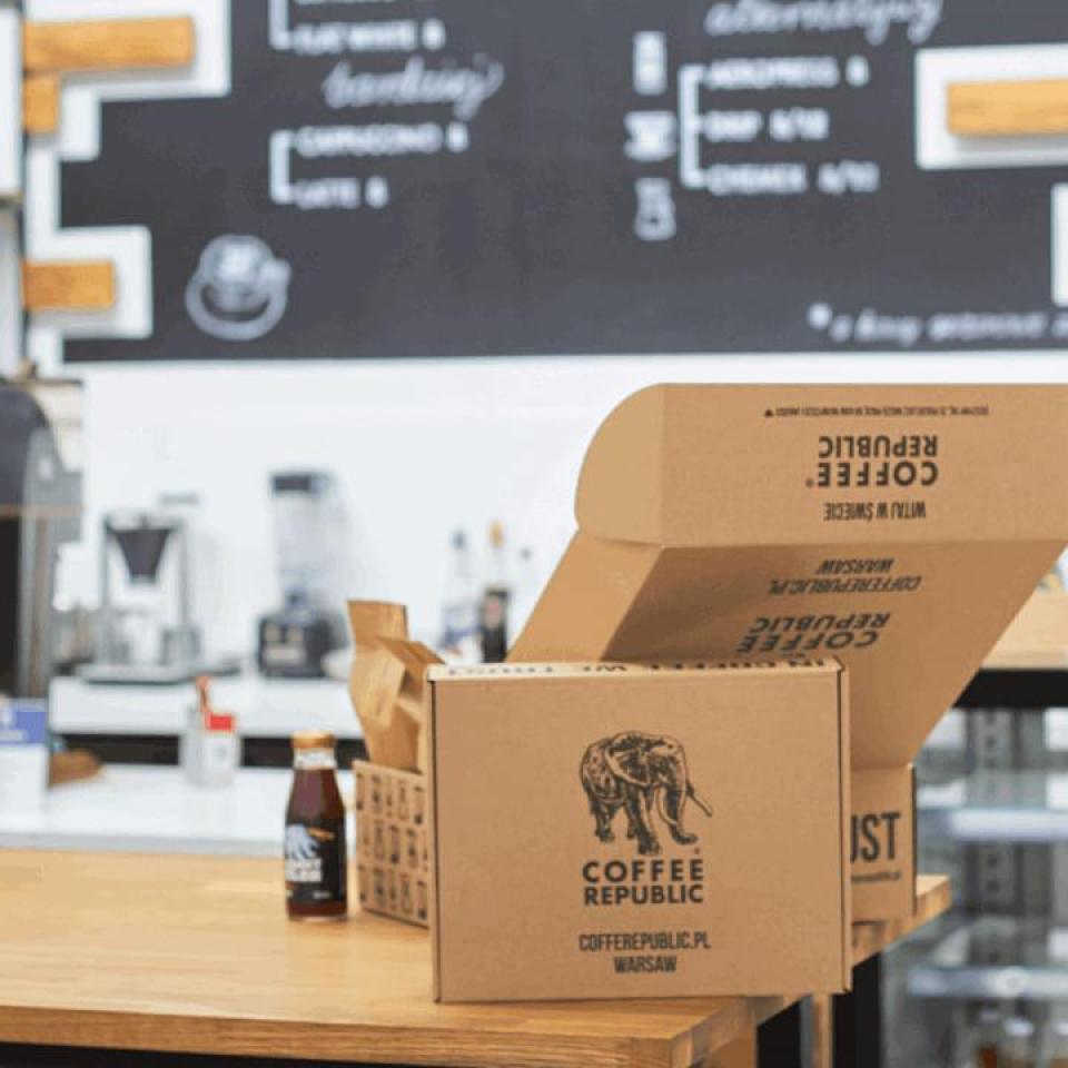 Упаковка для доставки кофейных наборов Coffee Republic