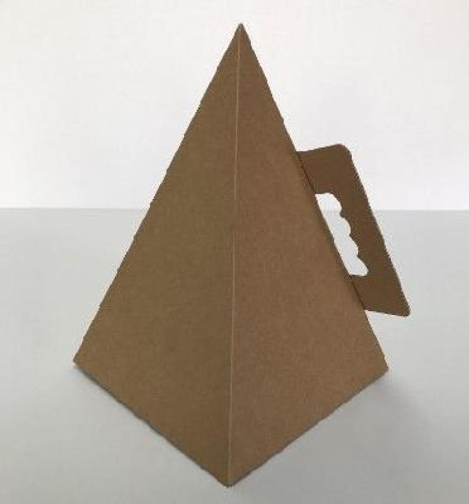 Упаковка для древесного угля Grill-Pyramide