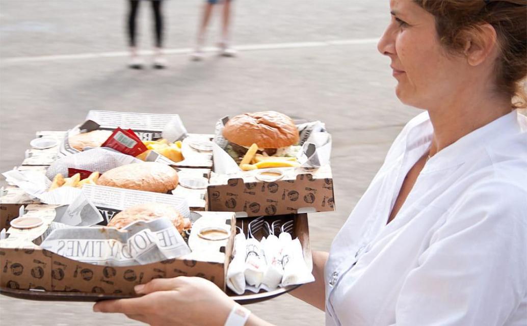 Многофункциональный поднос из гофрокартона для BBQ Burger Steige