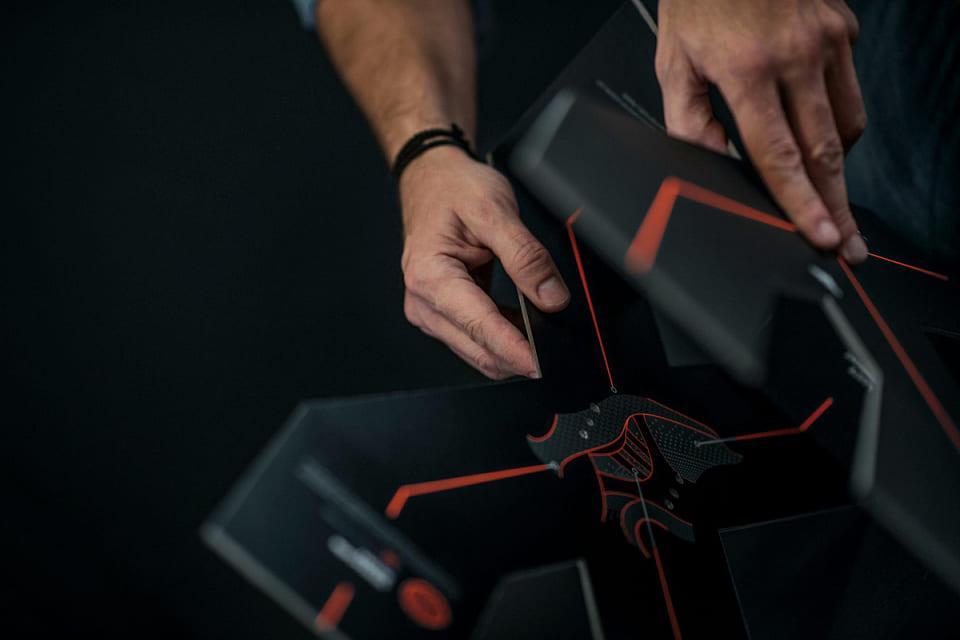 Упаковка для спортивной обуви Adidas Ultra Boost X