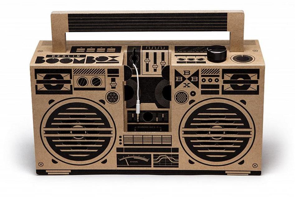 Berlin Boombox из картона