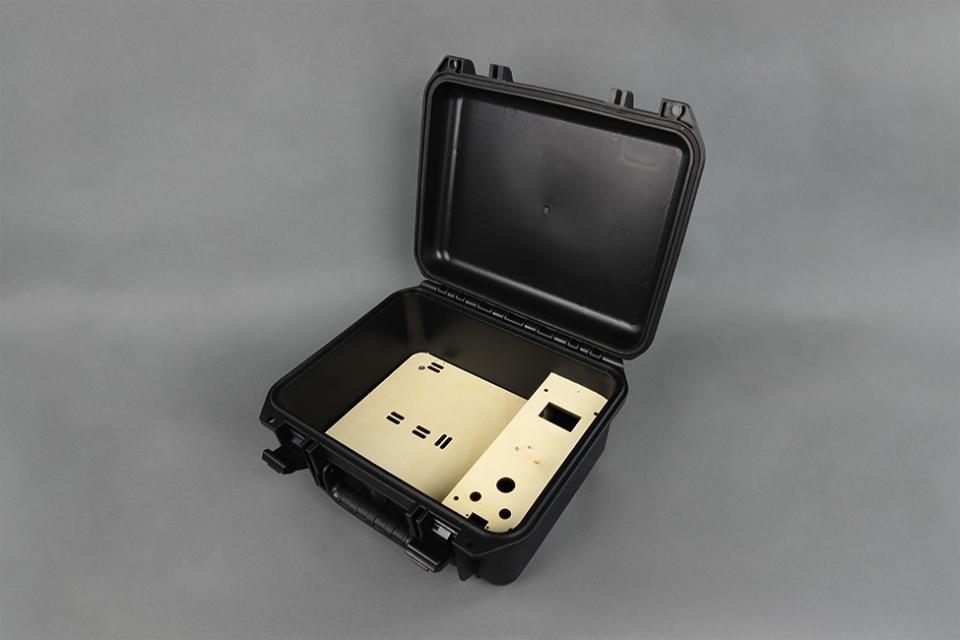 Упаковка с ложементами для телекоммуникационного оборудования