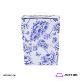 Подарочная коробка с ручкой 220х320х100 МГК с печатью "Синие пионы"