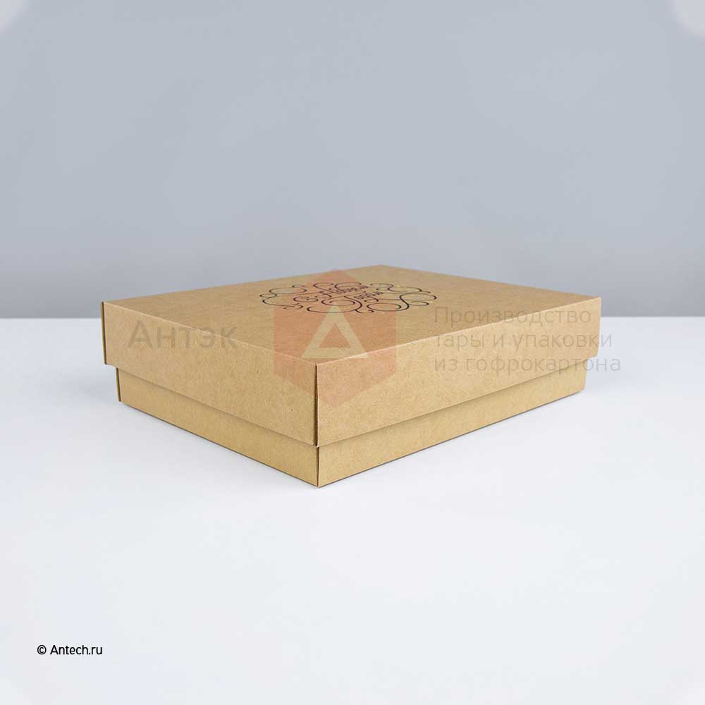 Новогодняя коробка с крышкой 275*215*70 МГК Т−24E бурый Дизайн 2020 2